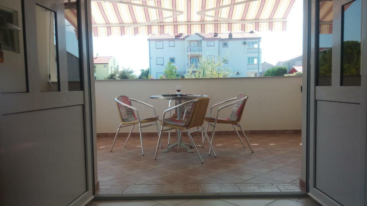 Apartments Ruzmarin ヴーシ エクステリア 写真