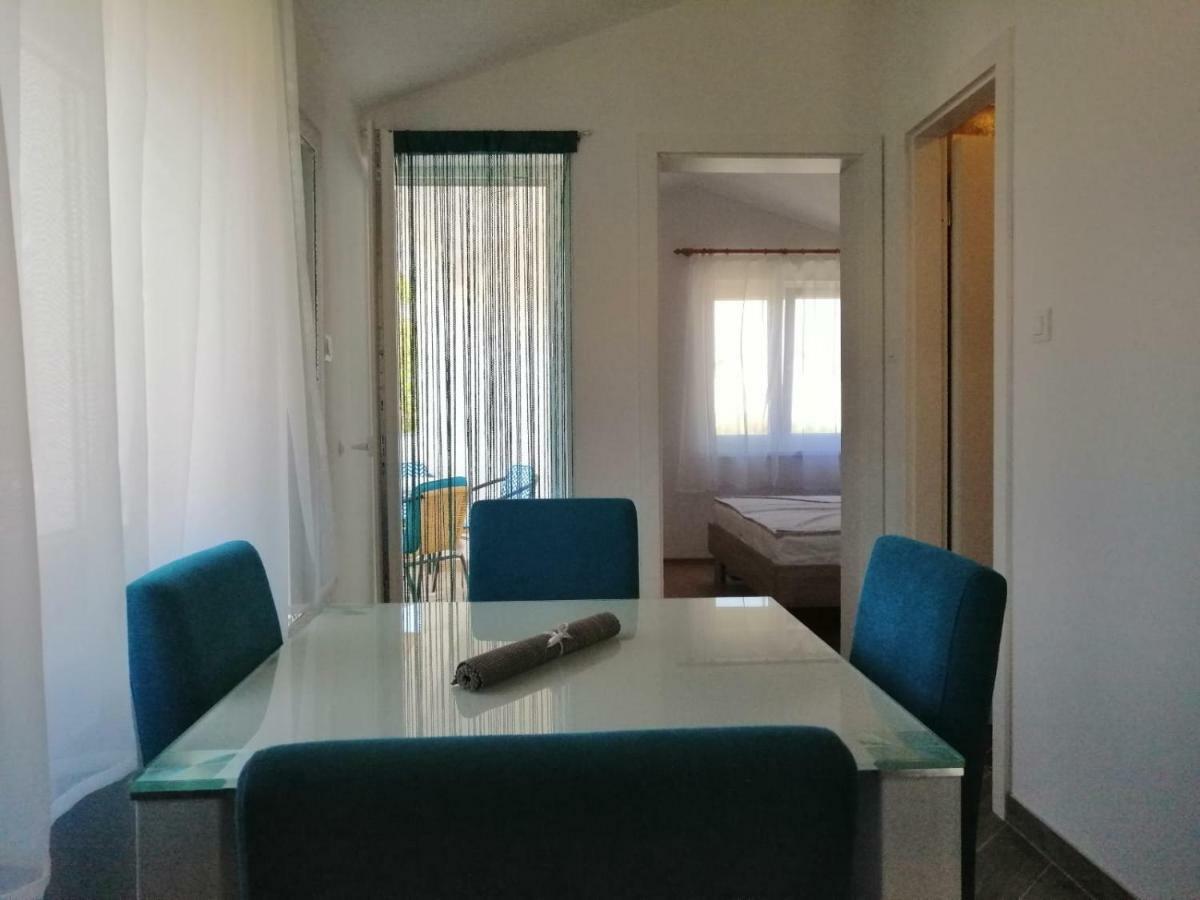 Apartments Ruzmarin ヴーシ エクステリア 写真