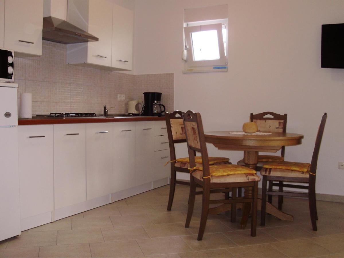 Apartments Ruzmarin ヴーシ 部屋 写真