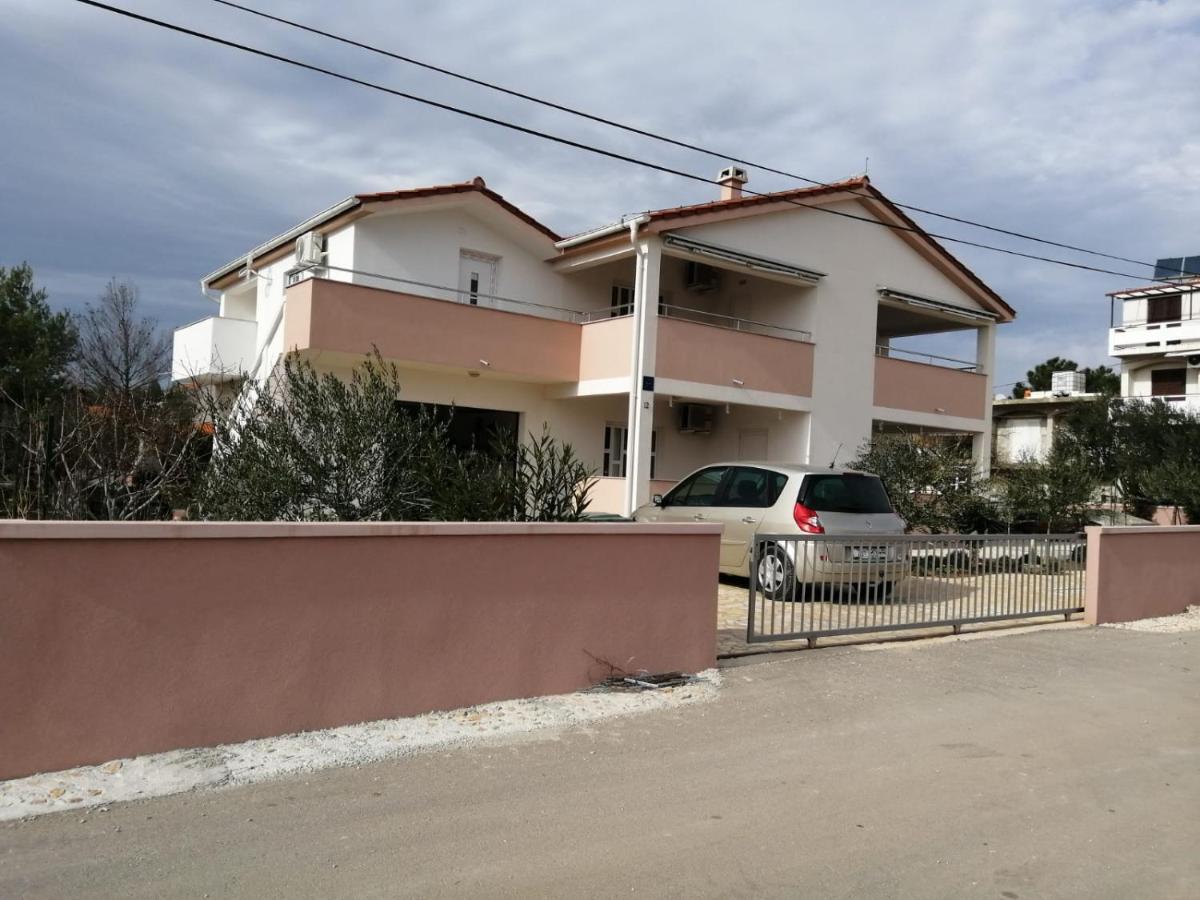 Apartments Ruzmarin ヴーシ エクステリア 写真